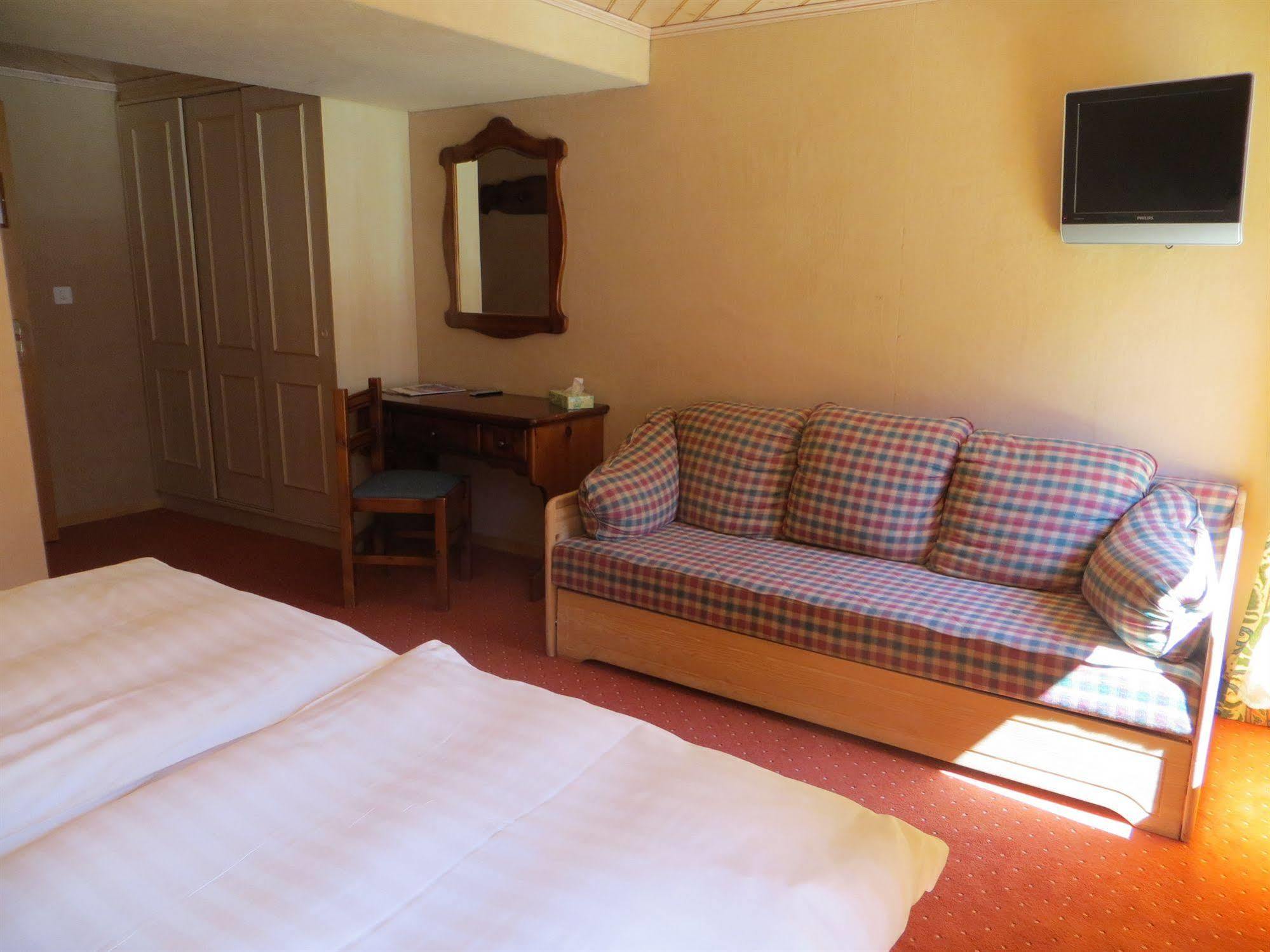 Hotel Suisse Champéry Eksteriør billede